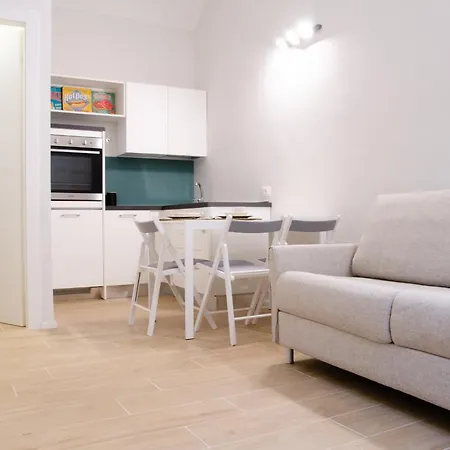 La Baby By Happyhostorino Apartment
