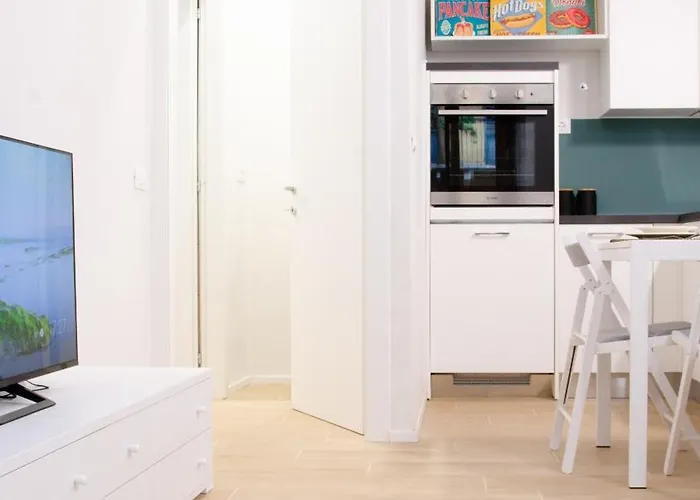 La Baby By Happyhostorino Turin