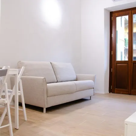 La Baby By Happyhostorino